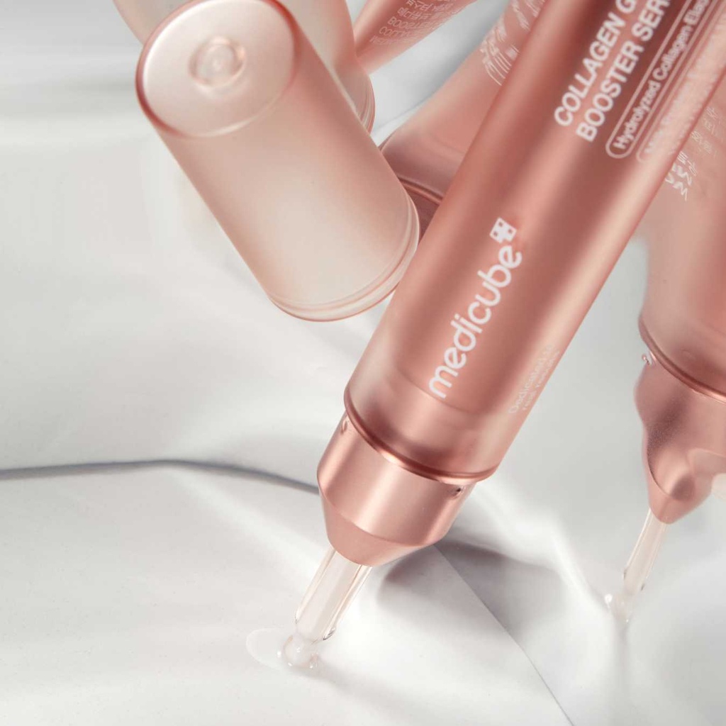 Collagen-Glow-Booster-Serum-15-ML-MEDICUBE-3.jpg